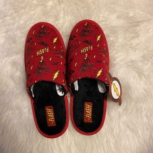 ✅NWT✅ The Flash house slippers